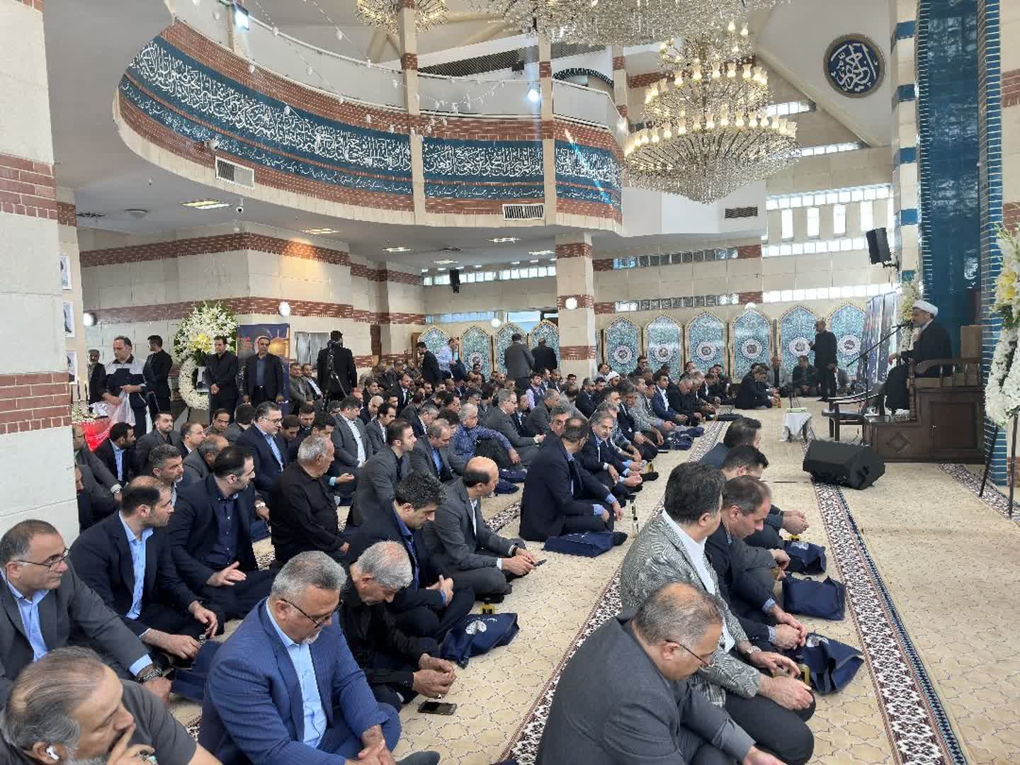 برگزاری مراسم بزرگداشت خادم الرضا(ع) 